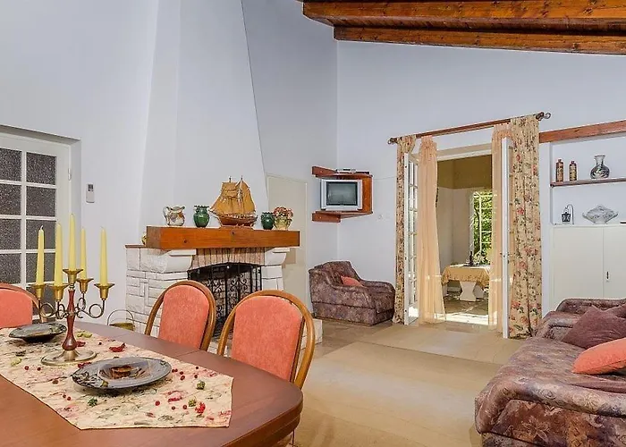 Дом отдыха House Marko